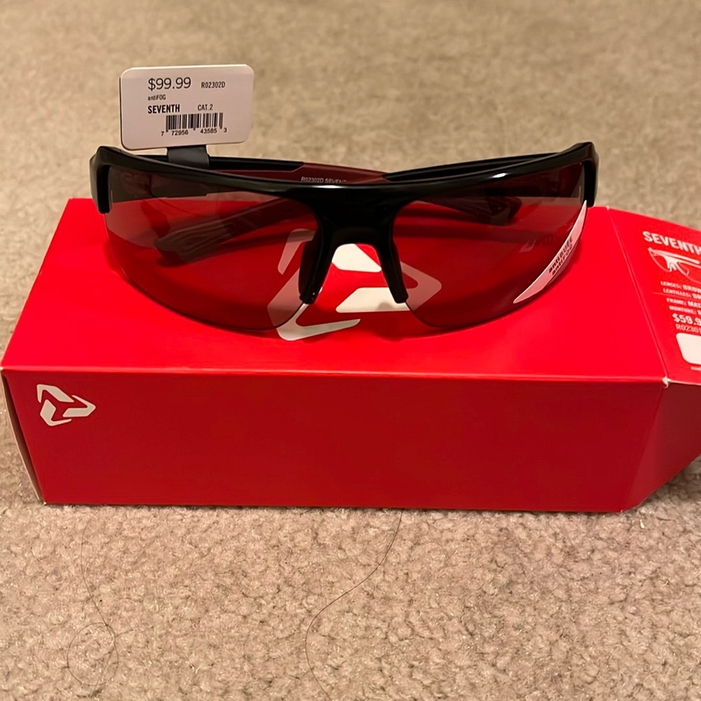 Ryders Seventh sunglasses unisex new with box